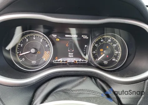 2014 Jeep Cherokee Trailhawk из США, поврежденный, VIN 1C4PJMBS9EW201904